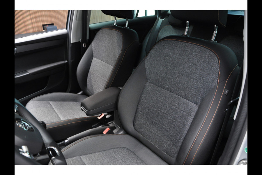 Škoda Fabia Combi 1.0 TSI Navi Climate PDC Stoel verwarming ACC LM velgen Parkpilot Carplay BTW auto