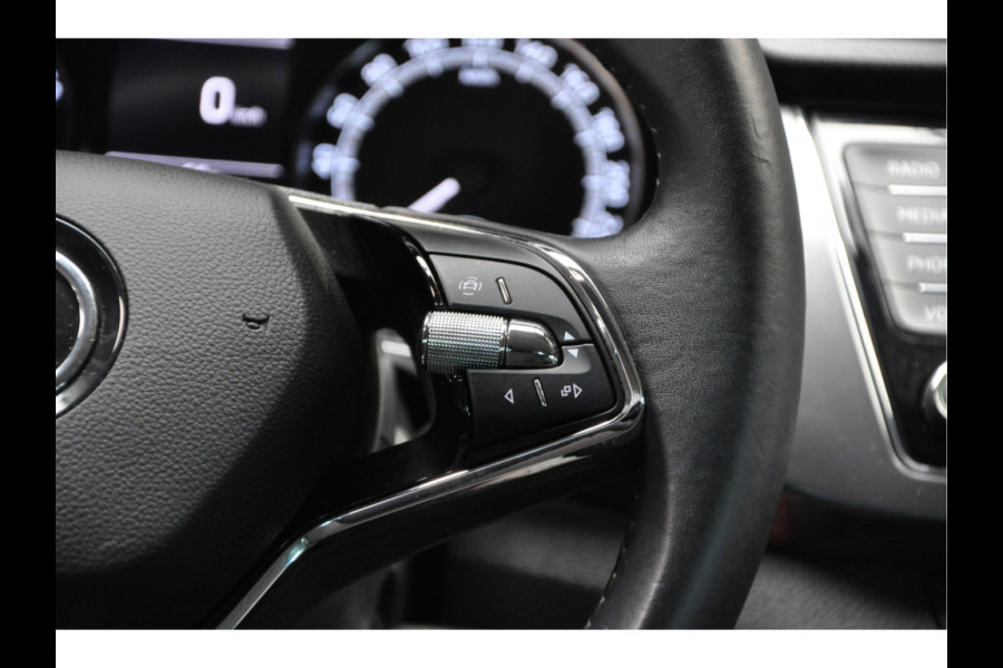 Škoda Fabia Combi 1.0 TSI Navi Climate PDC Stoel verwarming ACC LM velgen Parkpilot Carplay BTW auto