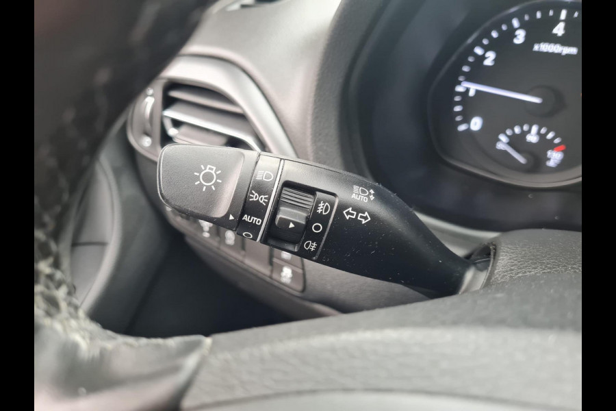 Hyundai i30 1.0 T-GDi MHEV Comfort | 120PK | Apple Carplay/Android Auto | cruise control | climate control | stoel- stuurverwarming