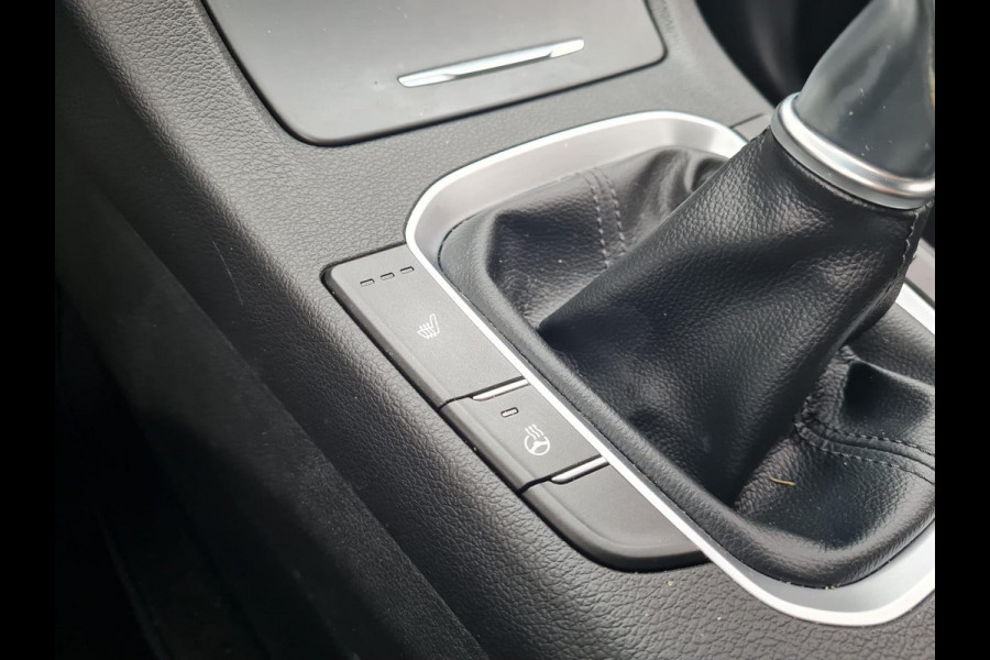 Hyundai i30 1.0 T-GDi MHEV Comfort | 120PK | Apple Carplay/Android Auto | cruise control | climate control | stoel- stuurverwarming