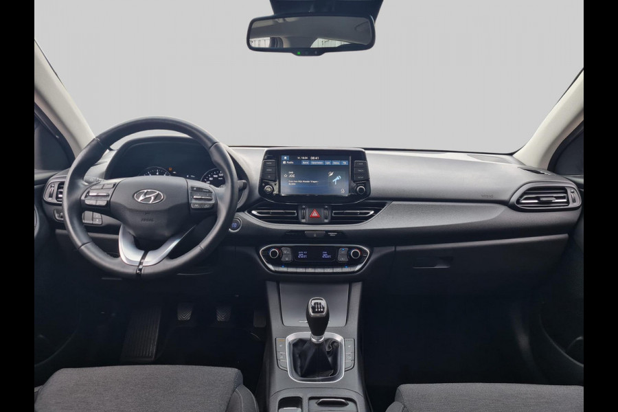 Hyundai i30 1.0 T-GDi MHEV Comfort | 120PK | Apple Carplay/Android Auto | cruise control | climate control | stoel- stuurverwarming