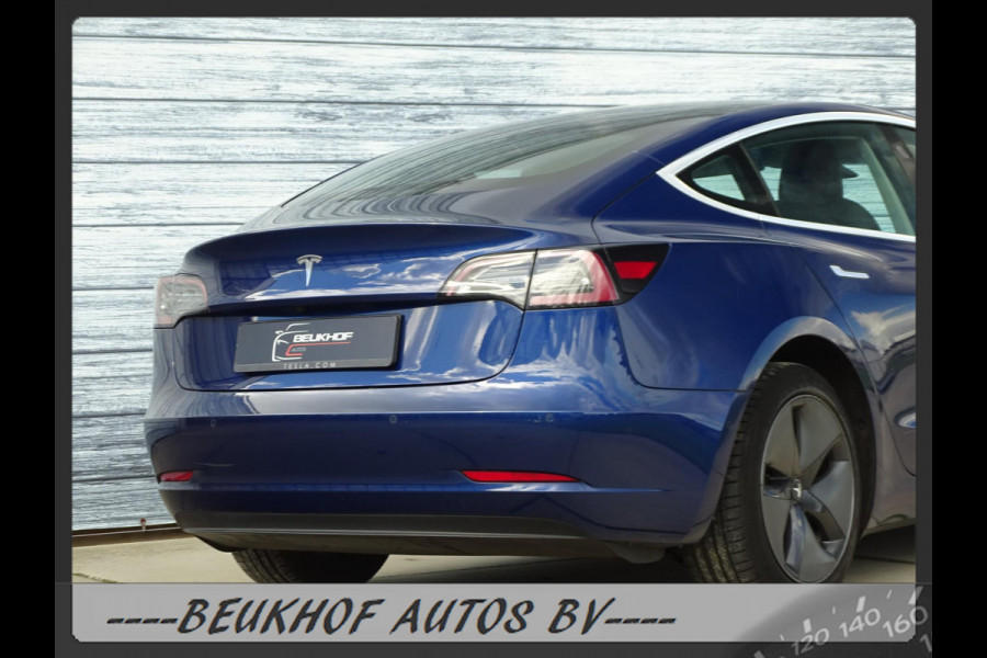 Tesla Model 3 Standard RWD Plus 60 kWh Trekhaak Pano Camera