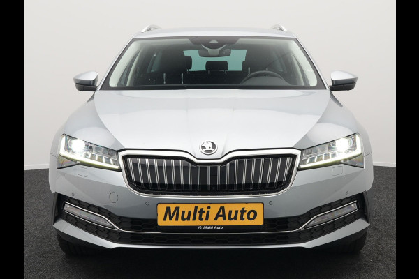 Škoda Superb Combi 1.4 TSI iV Business Edition Plus PHEV | Lederen Sportstoelen Memory | Trekhaak af Fabriek | Adaptive Cruise | Crystal LED | Apple Carplay | Navigatie | Camera | DAB |