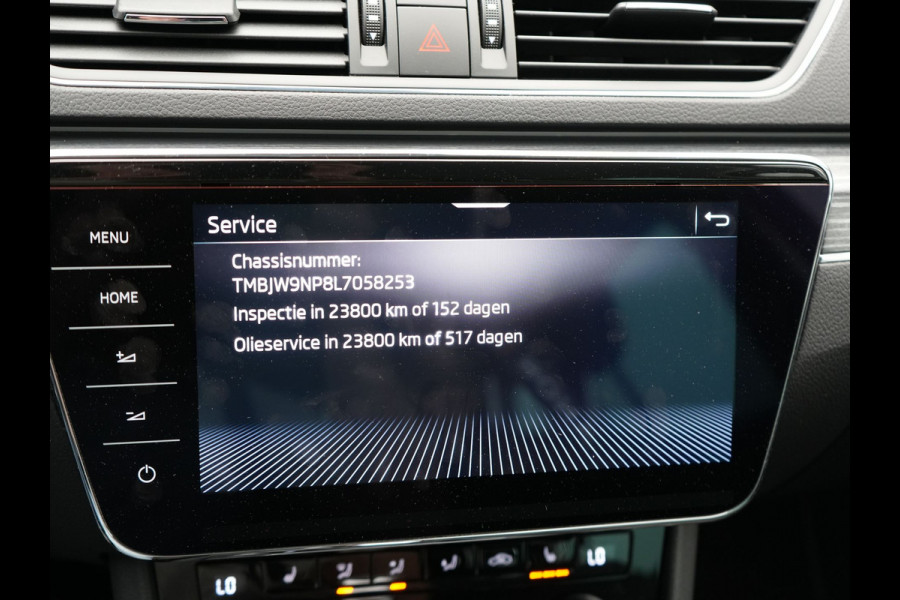 Škoda Superb Combi 1.4 TSI iV Business Edition Plus PHEV | Lederen Sportstoelen Memory | Trekhaak af Fabriek | Adaptive Cruise | Crystal LED | Apple Carplay | Navigatie | Camera | DAB |