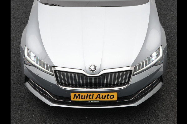 Škoda Superb Combi 1.4 TSI iV Business Edition Plus PHEV | Lederen Sportstoelen Memory | Trekhaak af Fabriek | Adaptive Cruise | Crystal LED | Apple Carplay | Navigatie | Camera | DAB |
