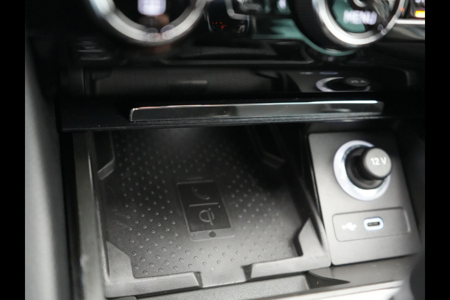 Škoda Superb Combi 1.4 TSI iV Business Edition Plus PHEV | Lederen Sportstoelen Memory | Trekhaak af Fabriek | Adaptive Cruise | Crystal LED | Apple Carplay | Navigatie | Camera | DAB |