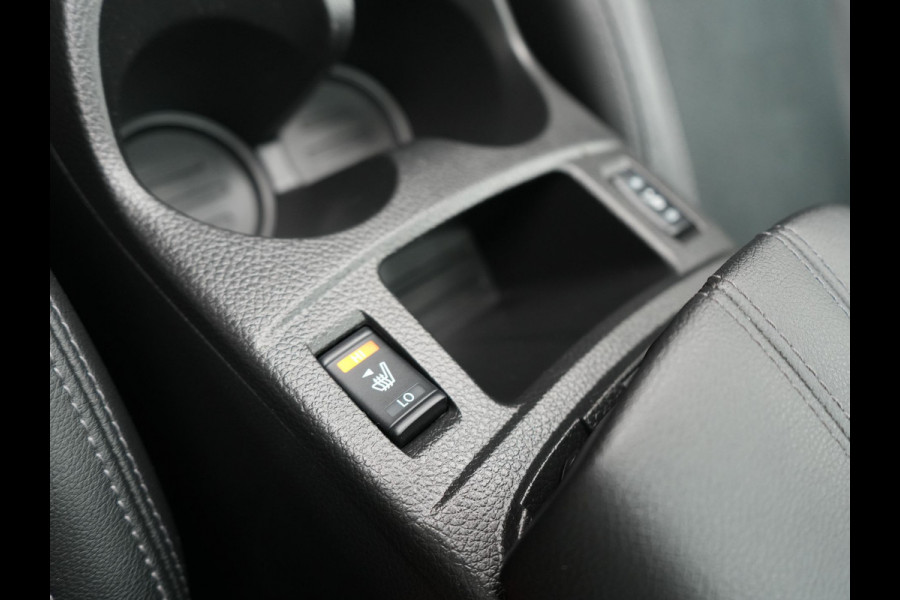 Nissan QASHQAI 1.3 DIG-T Tekna Automaat | Panodak | Adaptive Cruise | Carplay | Navigatie |  360 Camera | Electrische Stoelen | L.M. 19" | Stoelverwarming | DAB |