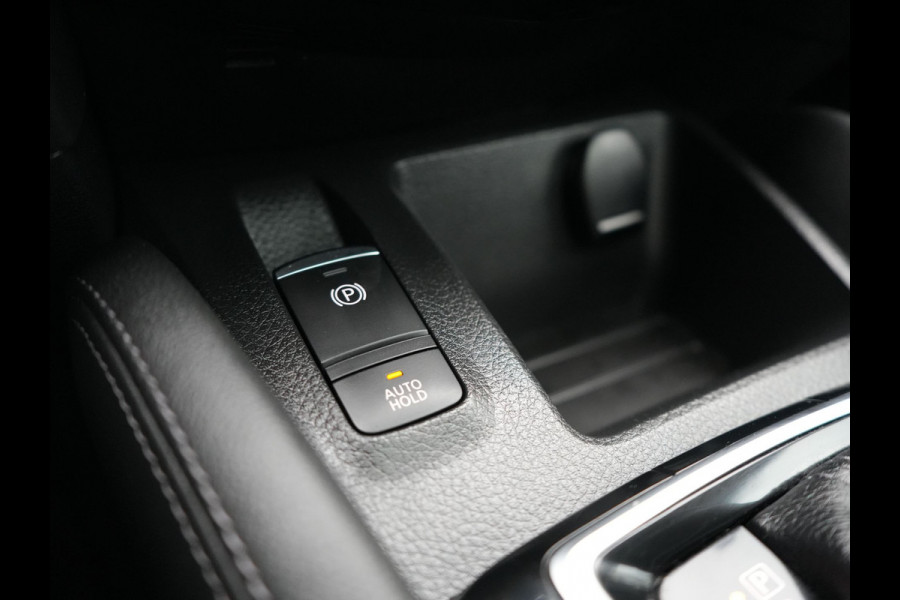 Nissan QASHQAI 1.3 DIG-T Tekna Automaat | Panodak | Adaptive Cruise | Carplay | Navigatie |  360 Camera | Electrische Stoelen | L.M. 19" | Stoelverwarming | DAB |