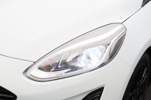 Ford Fiesta 1.0 EcoBoost *Titanium* Carplay Trekhaak Climate-control Cruise