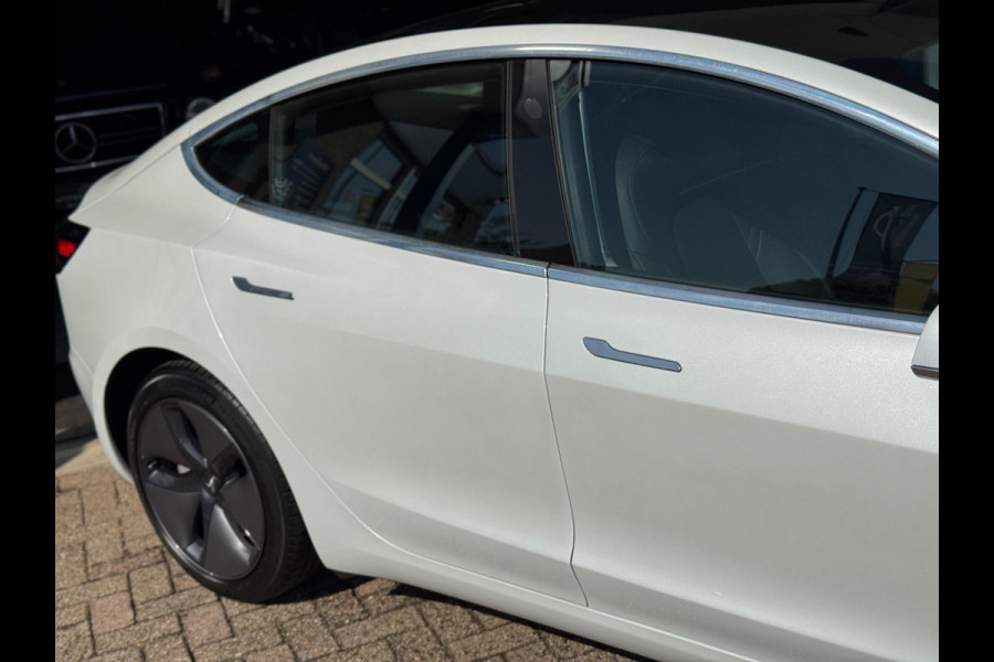 Tesla Model 3 Standard RWD Plus 60 kWh 2019 NAVI NAP 1e Eig!