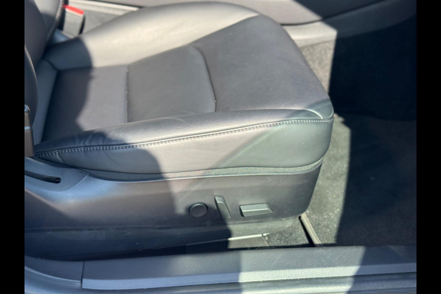 Tesla Model 3 Standard RWD Plus 60 kWh 2019 NAVI NAP 1e Eig!