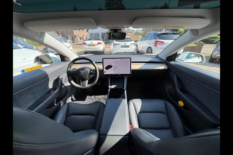 Tesla Model 3 Standard RWD Plus 60 kWh 2019 NAVI NAP 1e Eig!