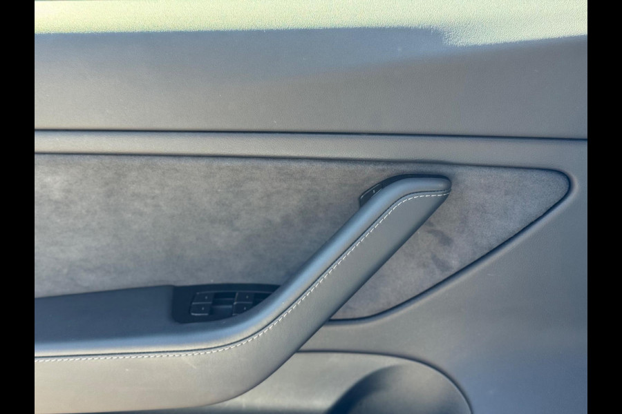 Tesla Model 3 Standard RWD Plus 60 kWh 2019 NAVI NAP 1e Eig!