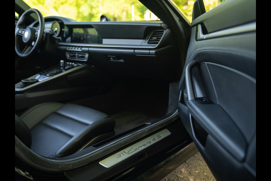 Porsche 911 Cabrio 992 Carrera 4S | Lift | Sport Chrono | Stoelventilatie | PASM
