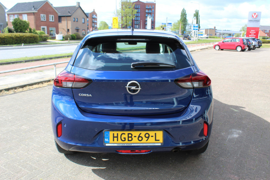 Opel Corsa 1.2-100pk Elegance 5drs. Super mooie Opel Corsa ! Cruise Control, Climate Control, Multimedia, LED verlichting, Licht metalen velgen, Lane assist etc.