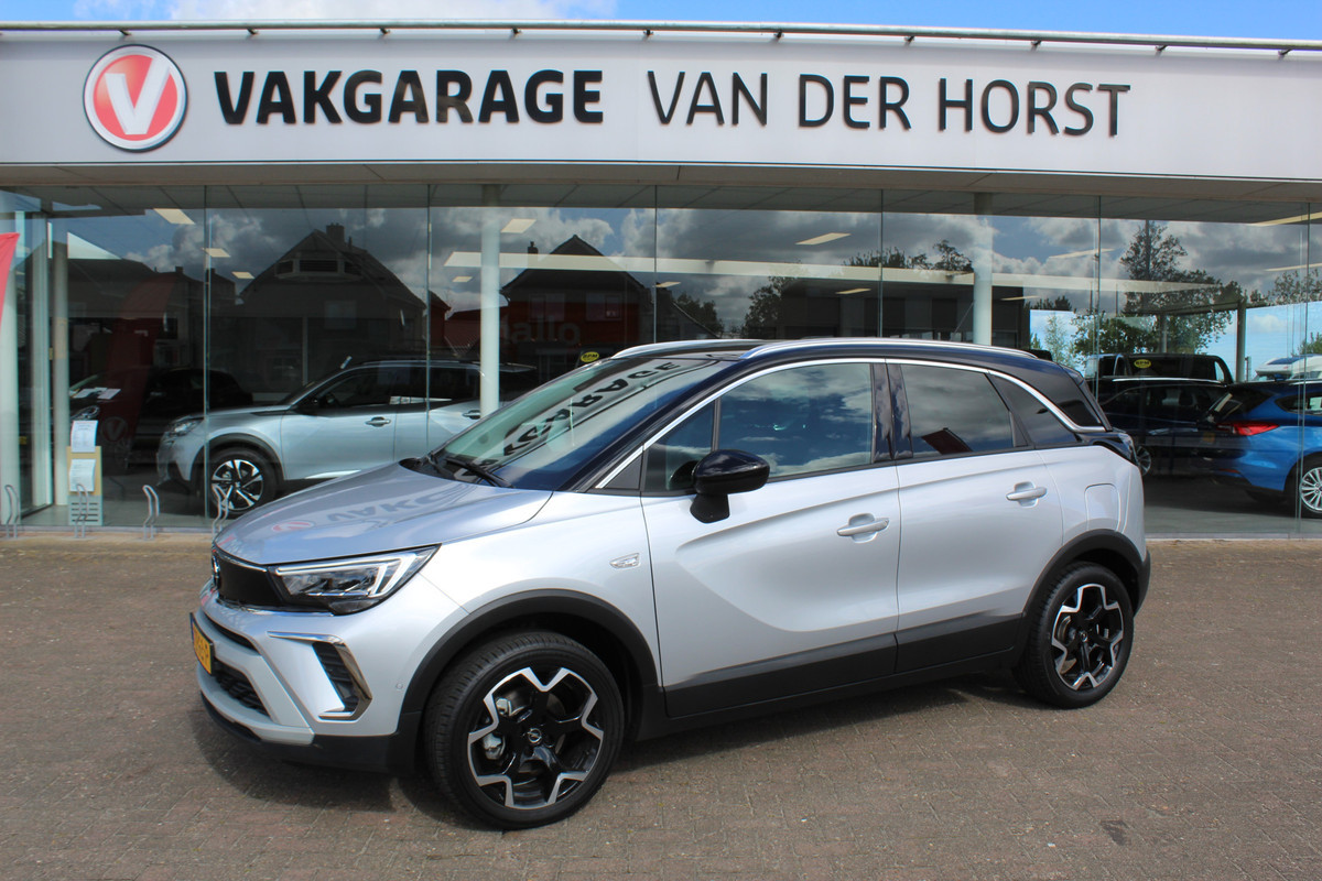 Opel Crossland 1.2-110pk Turbo 'Elegance'. Mooie en luxe hoogzitter met weinig km's ! Volautm. airco dual, cruise control, camera, comfortstoelen, metallic lak, LM wielen, navigatie, telefoonvoorb., lane- en side assist, parkeersensoren v+a, LED verlichting etc. Opel Crossland 1.2-110pk Turbo 'Elegance'. Mooie en luxe hoogzitter met weinig km's ! Volautm. airco dual, cruise control, camera, comfortstoelen, metallic lak, LM wielen, navigatie, telefoonvoorb., lane- en side assist, parkeersensoren v+a, LED verlichting etc.
