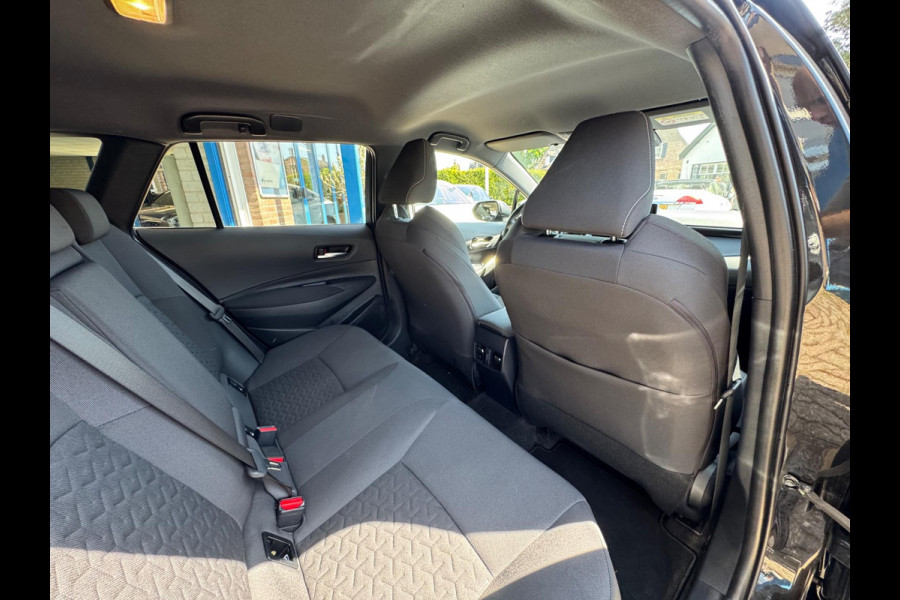 Toyota Corolla Touring Sports 1.8 Hybrid Business Plus BTW!