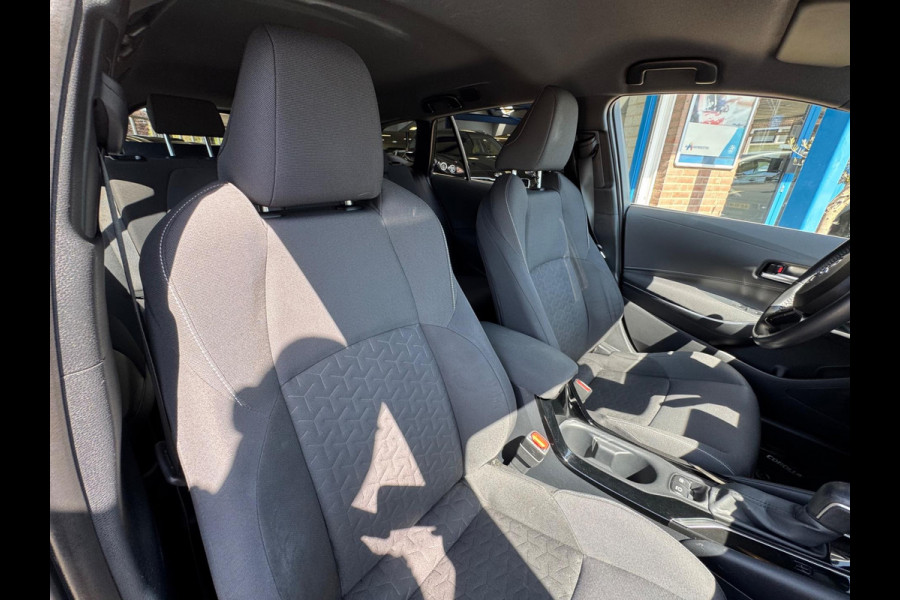 Toyota Corolla Touring Sports 1.8 Hybrid Business Plus BTW!