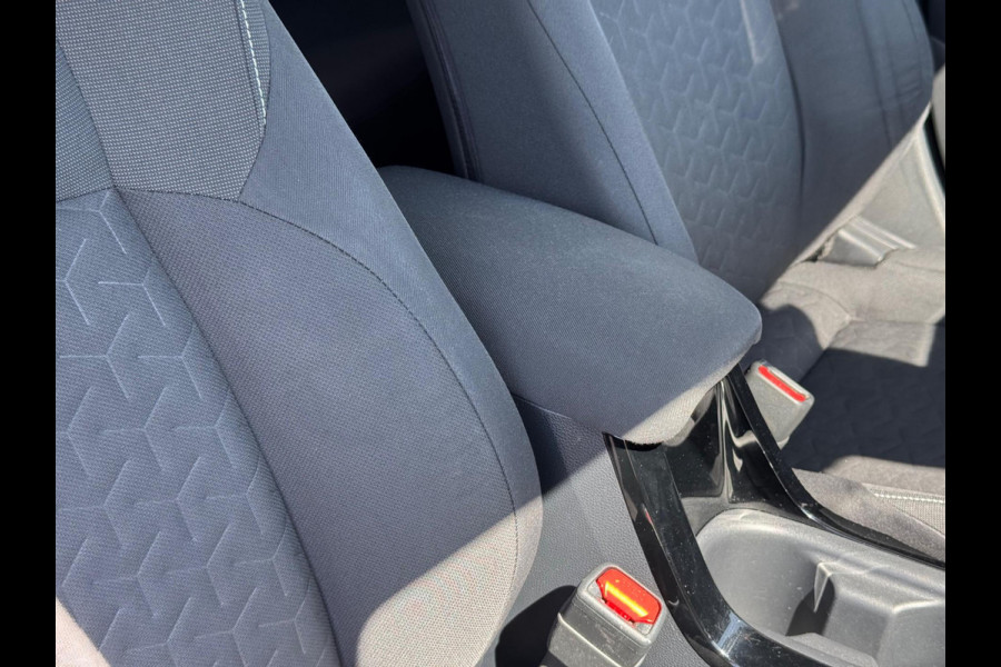 Toyota Corolla Touring Sports 1.8 Hybrid Business Plus BTW!