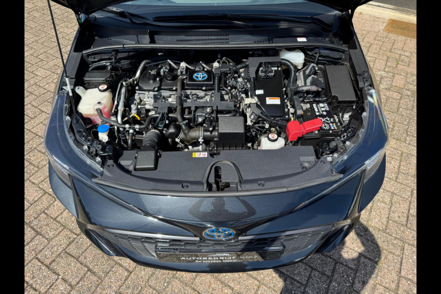 Toyota Corolla Touring Sports 1.8 Hybrid Business Plus BTW!