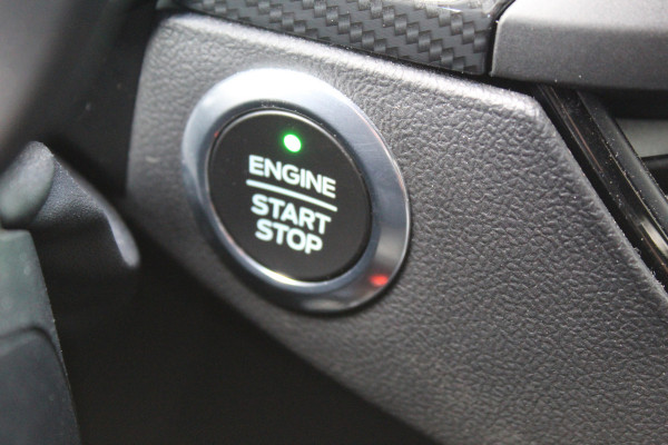 Ford Focus 1.0 EcoBoost Titanium X Business Automaat Trekhaak Stoel-Stuur - Voorruit verwarming