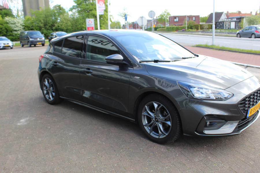 Ford Focus 1.0 EcoBoost Titanium X Business Automaat Trekhaak Stoel-Stuur - Voorruit verwarming