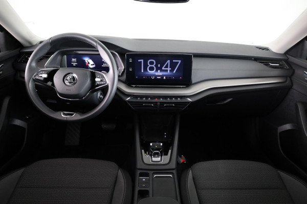Škoda Octavia Combi 1.0 e-TSI Business Edition 110 pk Automaat (DSG) | Verlengde garantie | Navigatie | Parkeersensoren | LED koplampen | Apple Carplay/Android Auto |