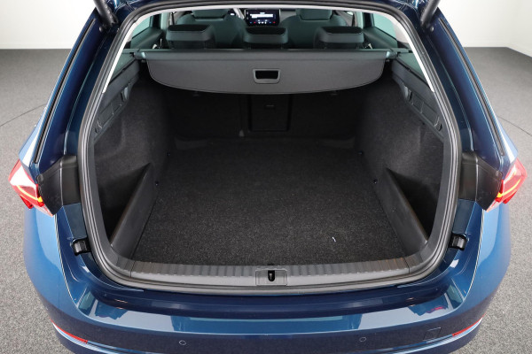 Škoda Octavia Combi 1.0 e-TSI Business Edition 110 pk Automaat (DSG) | Verlengde garantie | Navigatie | Parkeersensoren | LED koplampen | Apple Carplay/Android Auto |