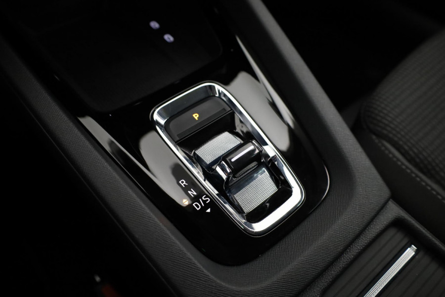 Škoda Octavia Combi 1.0 e-TSI Business Edition 110 pk Automaat (DSG) | Verlengde garantie | Navigatie | Parkeersensoren | LED koplampen | Apple Carplay/Android Auto |