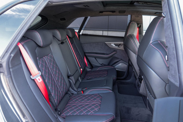 Audi Q8 60 TFSI e quattro Pro Line S Competition *Bang & Olufsen / Panorama / HUD / Vierwielbesturing / Memory / Surround-view*