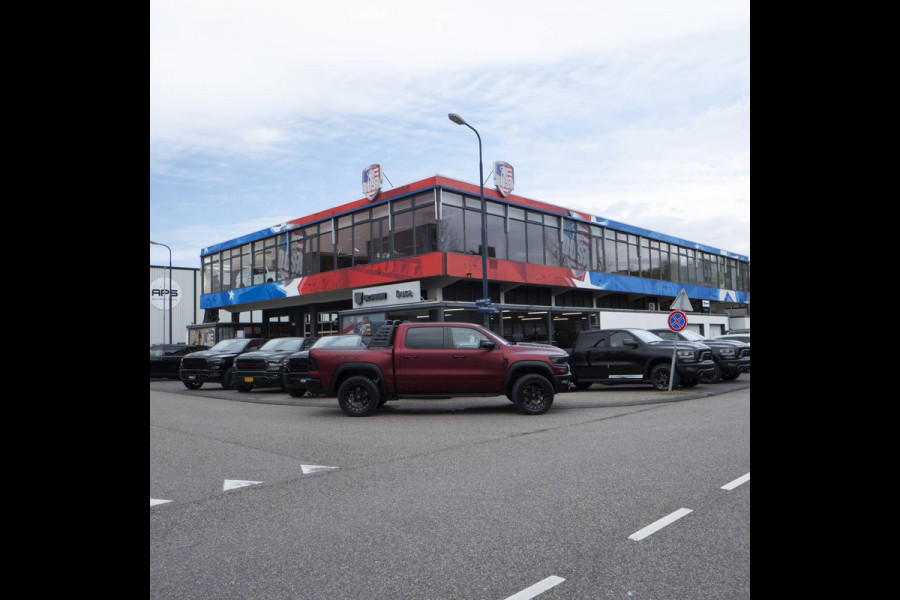 Dodge Ram | 1500 | Limited | 3.0L Twin-Turbo I6 | High Output | BPM-VRIJ | Passenger Display | 14,4 Touch Screen | LPG | RAMBOX Getoonde accessoires zijn verkrijgbaar tegen meerprijs
