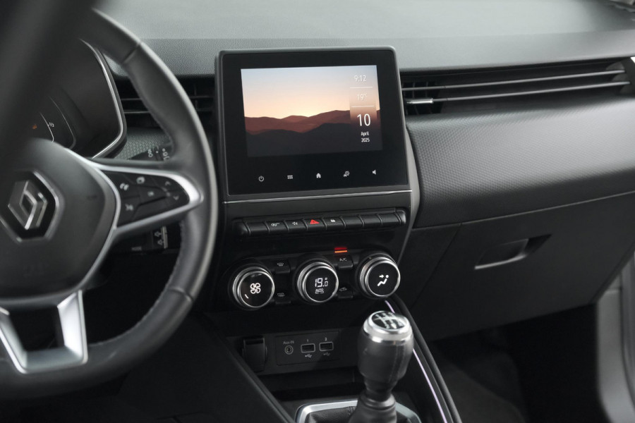 Renault Clio TCe 100 Bi-Fuel Intens | Camera | Navigatie | Parkeersensoren | Apple Carplay
