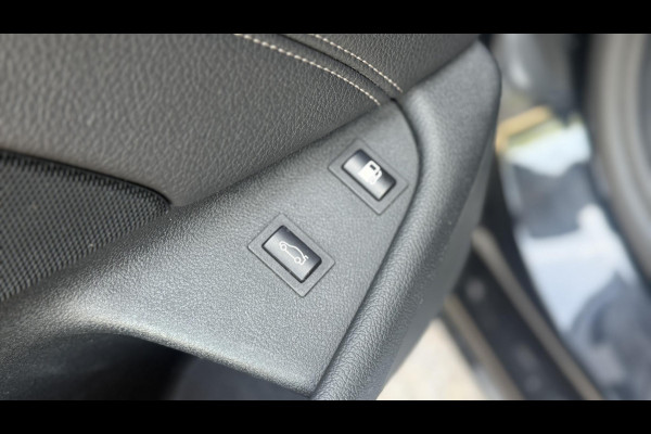 BMW 5 Serie 530e Executive | Facelift | Schuif/kantel