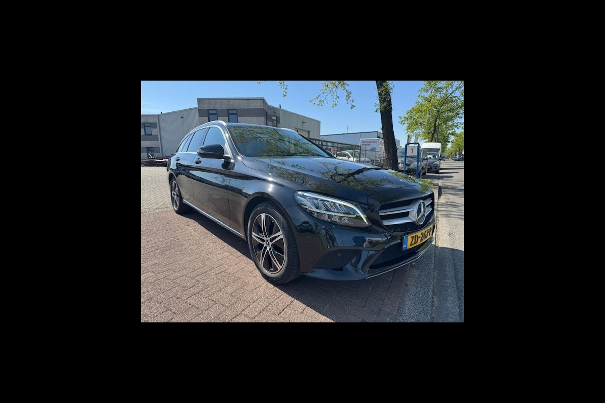 Mercedes-Benz C-Klasse Estate 1.8 Business Solution Automaat 93.000km Airco/ECC,Navigatie,Camera Mercedes-Benz C-Klasse Estate 1.8 Business Solution Automaat 93.000km Airco/ECC,Navigatie,Camera