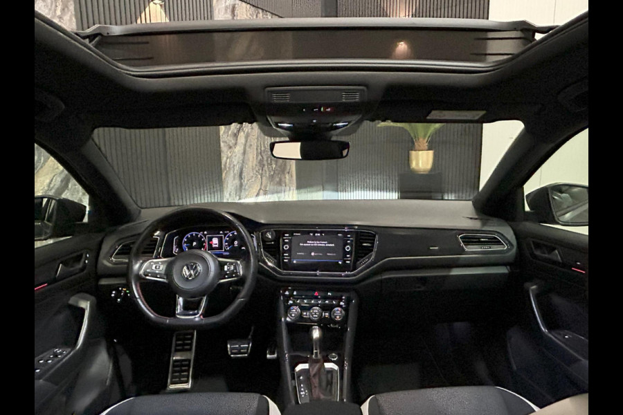 Volkswagen T-Roc 1.5 TSI DSG R-Line|Pano|Virtual|Camera|BOMVOL