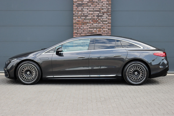 Mercedes-Benz EQS 450+ AMG Line 108 kWh | ex btw. €56.500,- | MBUX Hyperscreen | Airmatic | Achterasbesturing | Massage | Stoelventilatie | HUD | Distronic+ | Burmester | Digital Light | Luchtkwaliteitspakket |