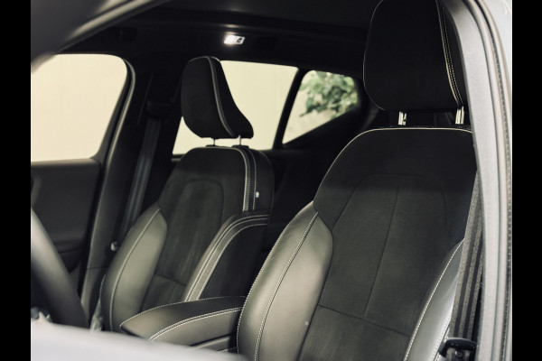 Volvo XC40 T5 Recharge R-Design | 20" | Panorama | Camera