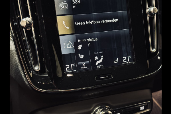 Volvo XC40 T5 Recharge R-Design | 20" | Panorama | Camera