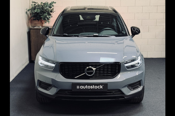 Volvo XC40 T5 Recharge R-Design | 20" | Panorama | Camera