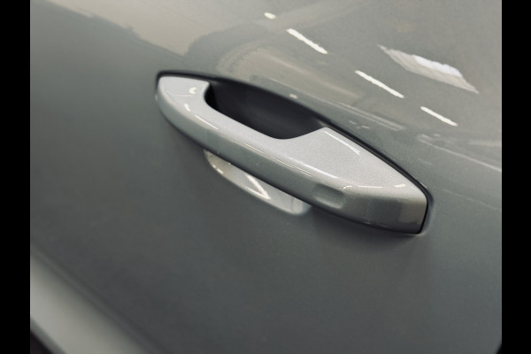 Volvo XC40 T5 Recharge R-Design | 20" | Panorama | Camera