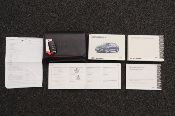 Kia Stonic 1.0 T-GDi DynamicLine *Origineel Nederlands* Carplay Camera Climate-control Cruise