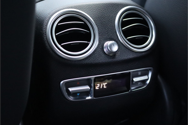 Mercedes-Benz EQC 400 4MATIC AMG Line 80 kWh | ex BTW € 40.500,- netto | Schuifdak | Head-up Display | Surround Camera | Trekhaak | Dodehoekassistent | Advanced Sound System | Stoelverwarming | Sfeerverlichting |