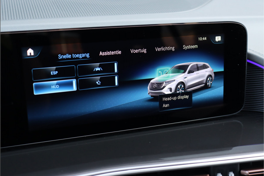 Mercedes-Benz EQC 400 4MATIC AMG Line 80 kWh | ex BTW € 40.500,- netto | Schuifdak | Head-up Display | Surround Camera | Trekhaak | Dodehoekassistent | Advanced Sound System | Stoelverwarming | Sfeerverlichting |