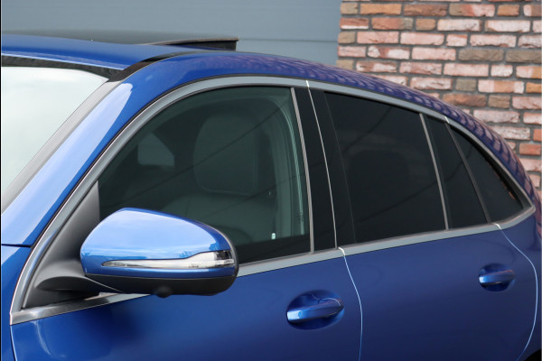 Mercedes-Benz EQC 400 4MATIC AMG Line 80 kWh | ex BTW € 40.500,- netto | Schuifdak | Head-up Display | Surround Camera | Trekhaak | Dodehoekassistent | Advanced Sound System | Stoelverwarming | Sfeerverlichting |