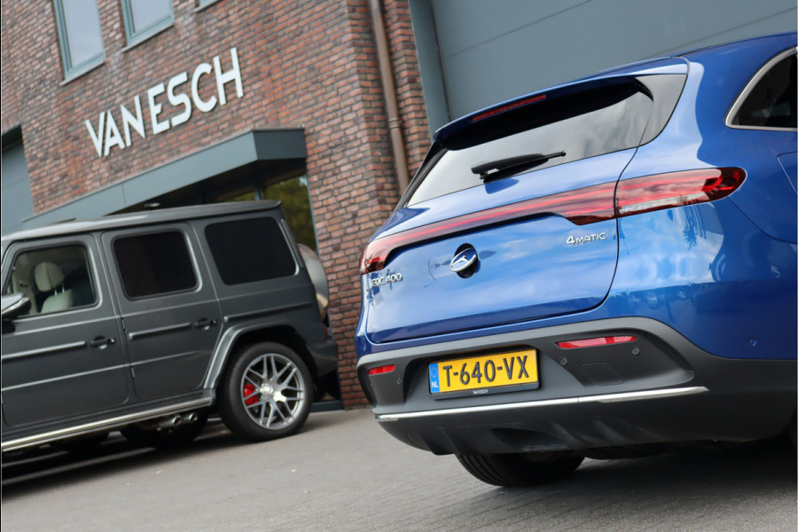 Mercedes-Benz EQC 400 4MATIC AMG Line 80 kWh | ex BTW € 40.500,- netto | Schuifdak | Head-up Display | Surround Camera | Trekhaak | Dodehoekassistent | Advanced Sound System | Stoelverwarming | Sfeerverlichting |