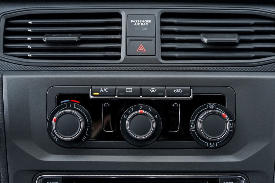 Volkswagen Caddy 2.0 TDI Exclusive Ed ACC PDC CarPlay 17"