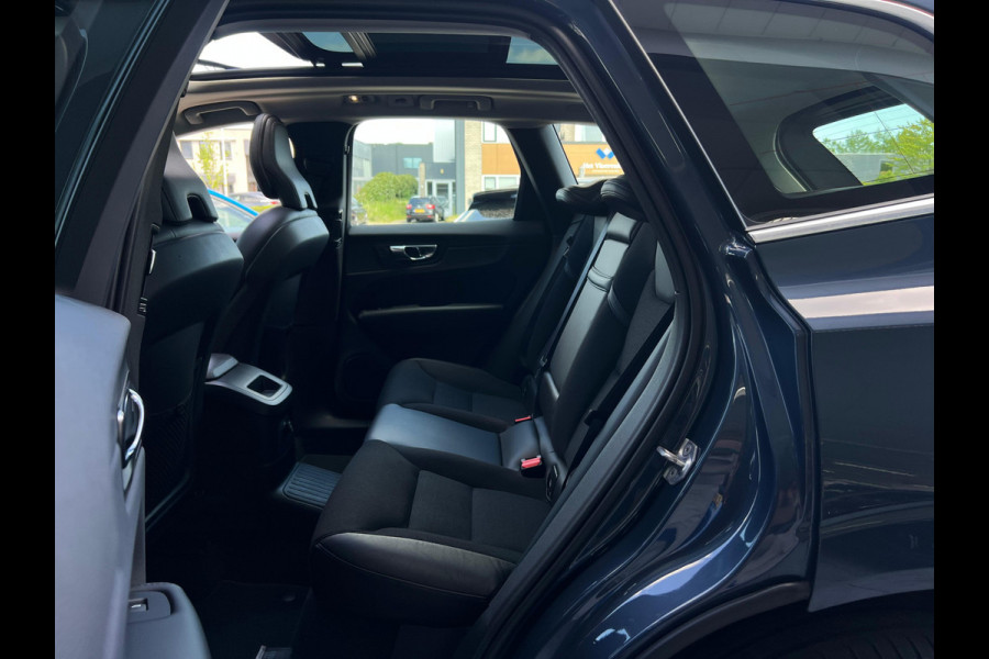 Volvo XC60 2.0 T8 Twin Engine AWD Momentum Pro NL AUTO | PANO | CARPLAY | PHEV