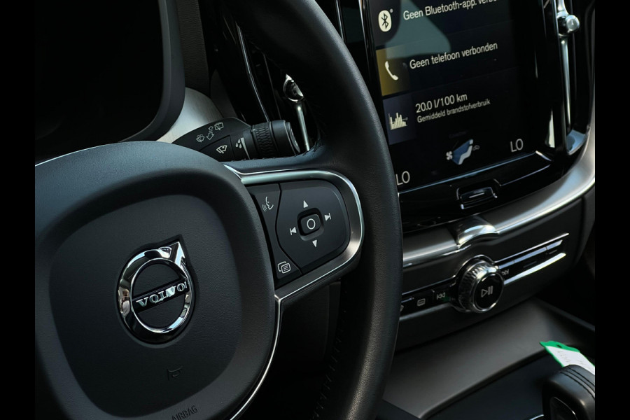 Volvo XC60 2.0 T8 Twin Engine AWD Momentum Pro NL AUTO | PANO | CARPLAY | PHEV