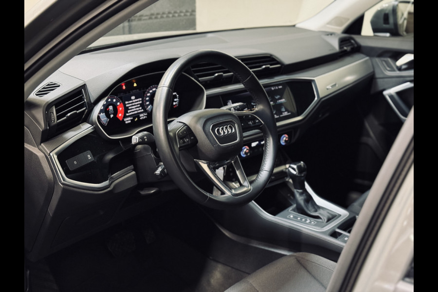 Audi Q3 35 TFSI Advanced | Virtual | Navi | Elektr.klep