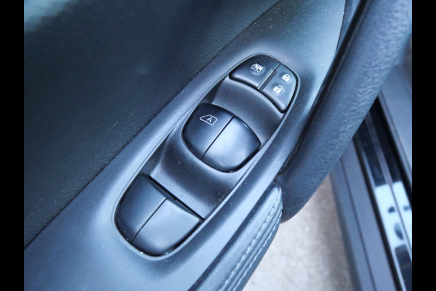 Nissan X-Trail 1.3 DIG-T BUSINESS EDITION | PANORAMA | 360 CAMERA | BOSE | LEER | KEYLESS